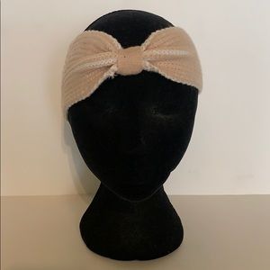 NWT Karl Lagerfeld Paris Blush Pink Knit Headband